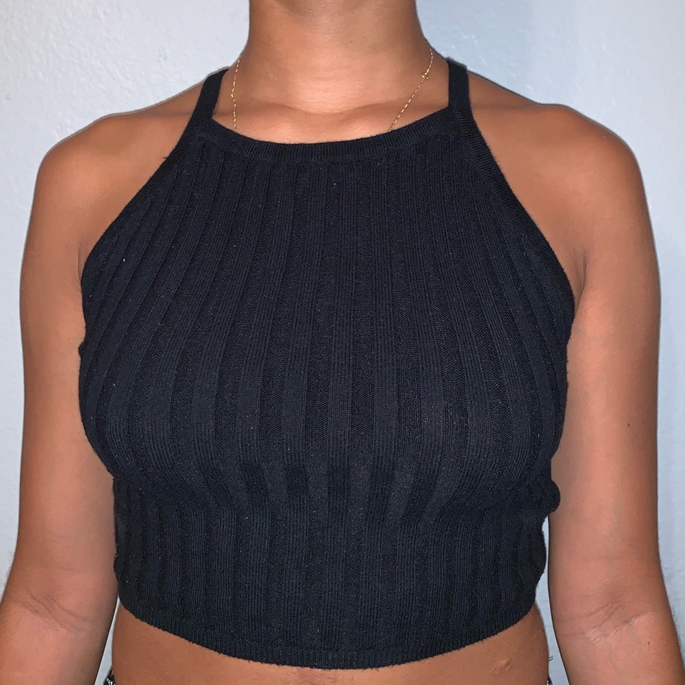Black crop top